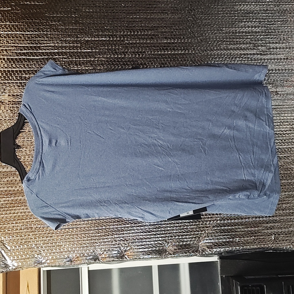 Legend Sleeveless Performance Tee - Picture 5 of 5